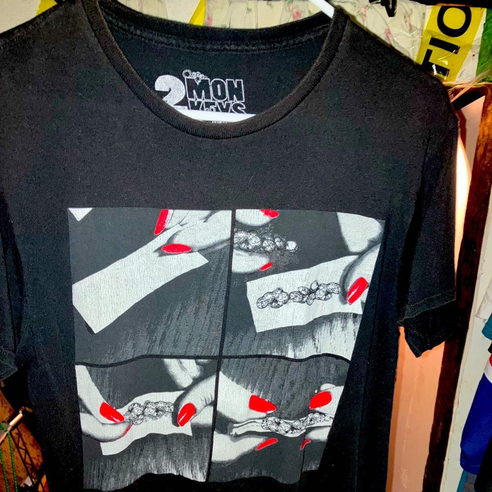 2 monkeys urban graphic themed sexy party photo block twisted shirt size medium